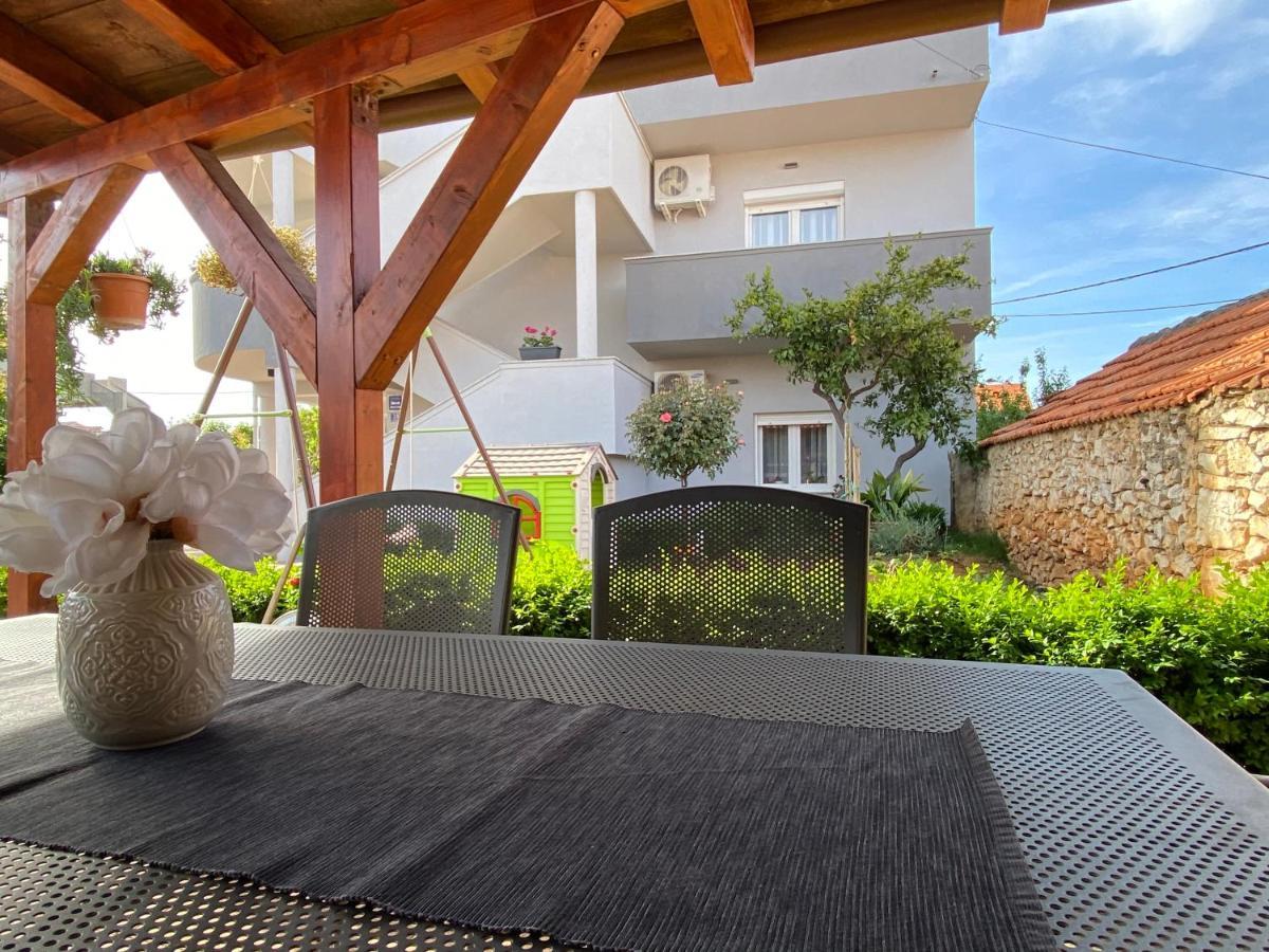 Apartments Nada Sukošan Kültér fotó