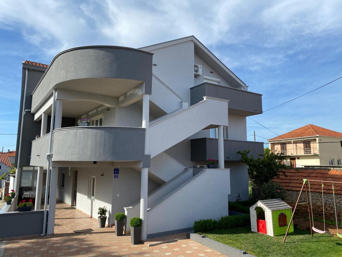 Apartments Nada Sukošan Kültér fotó