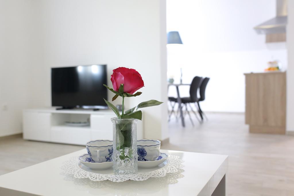 Apartments Nada Sukošan Kültér fotó