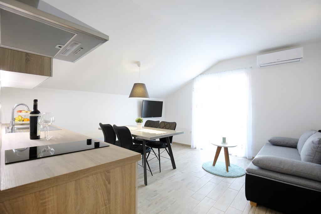Apartments Nada Sukošan Kültér fotó
