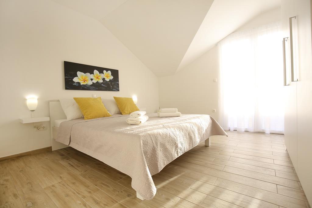 Apartments Nada Sukošan Kültér fotó