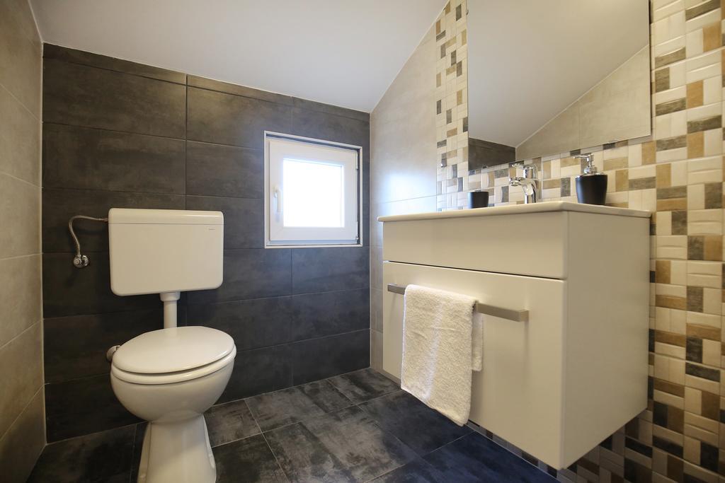 Apartments Nada Sukošan Kültér fotó