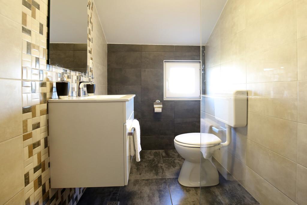 Apartments Nada Sukošan Kültér fotó