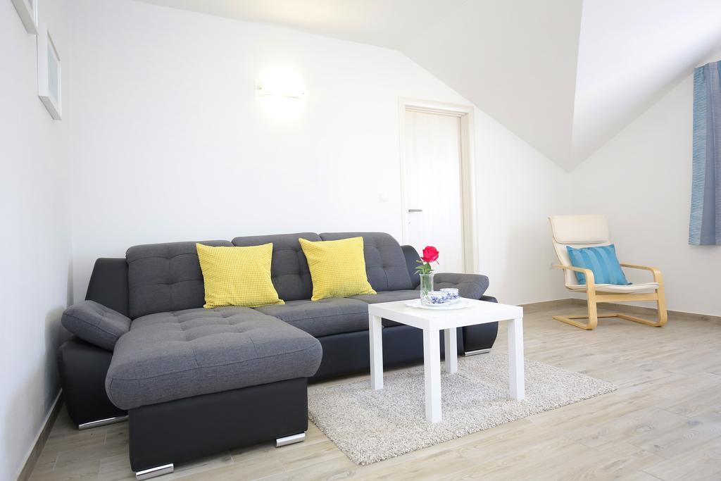 Apartments Nada Sukošan Kültér fotó